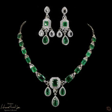 Emerald & White Sapphire Suite