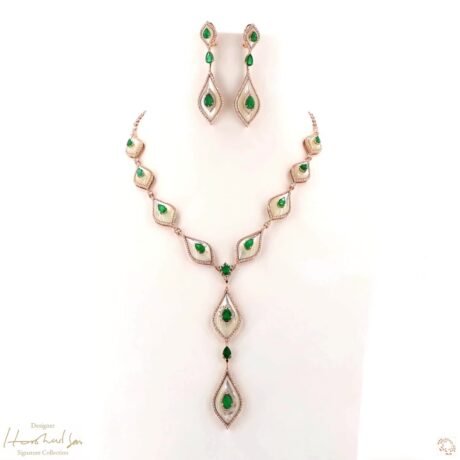 Emerald & Mother of Pearl Suite