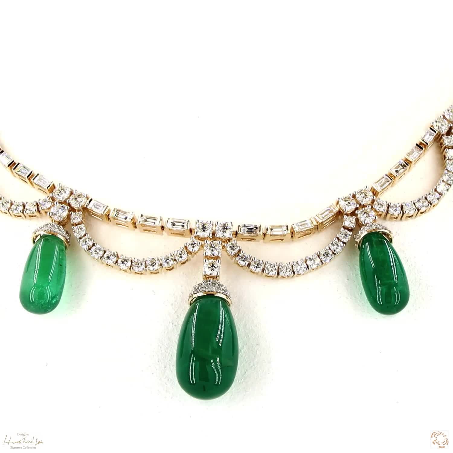 The Baguette Diamond & Emerald Suite - Image 3