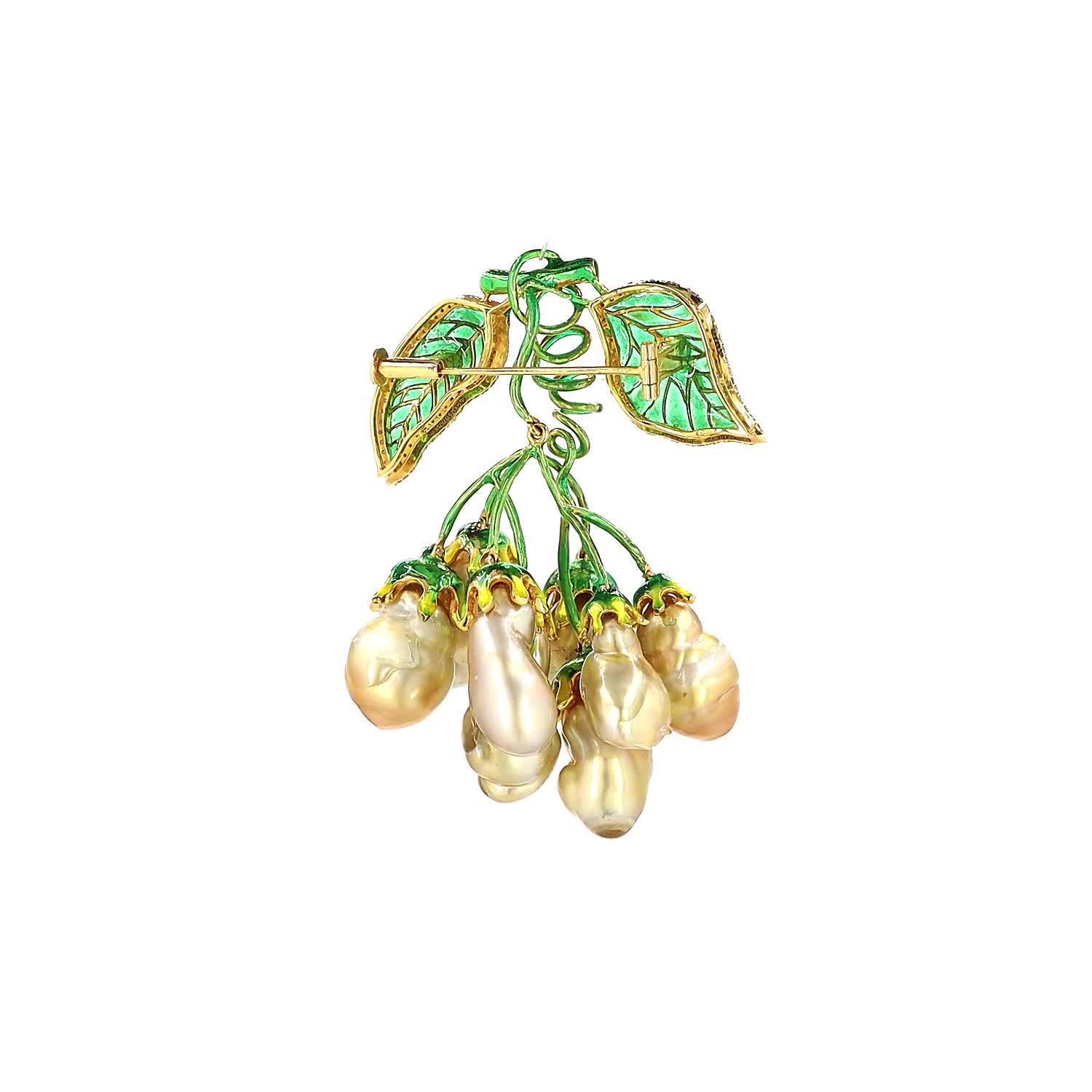 Pearl Bunch Brooch - Image 2